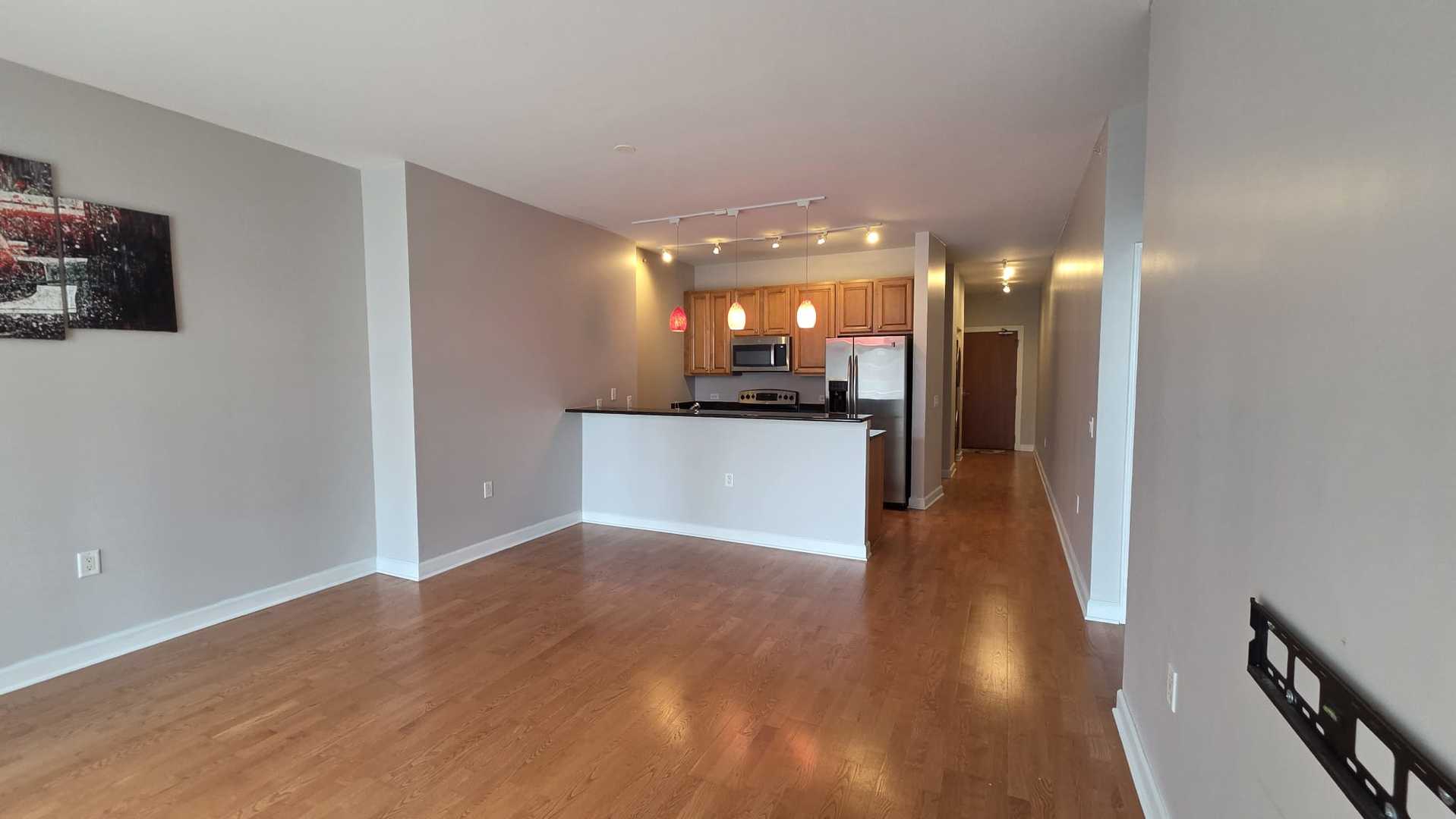 1235 S Prairie Avenue 1106