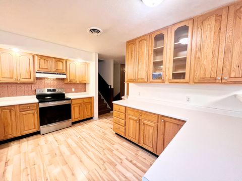 Tiny photo for 1702 W Taylor Drive, Carbondale, IL 62901 (MLS # 12570362)