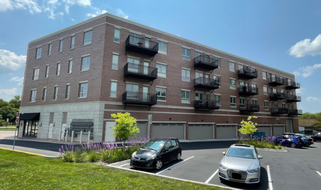 555 Roger Williams Avenue 307