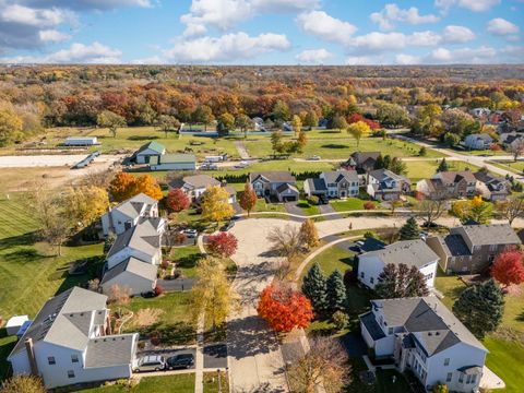 Tiny photo for 1655 Whispering Oaks Court, West Chicago, IL 60185 (MLS # 12500951)