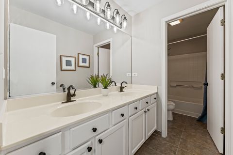 Tiny photo for 1655 Whispering Oaks Court, West Chicago, IL 60185 (MLS # 12500951)