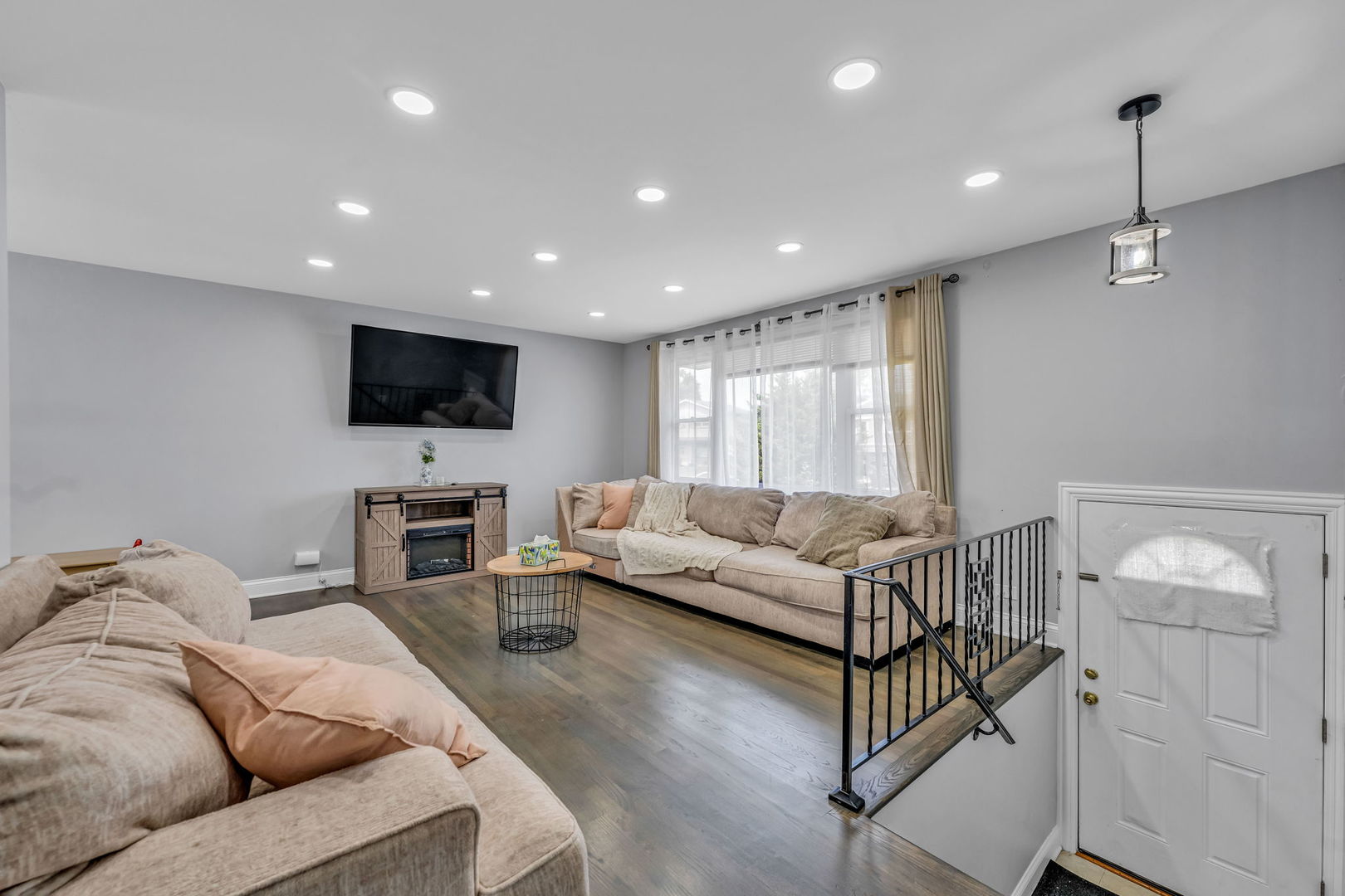 9113 Sycamore Drive