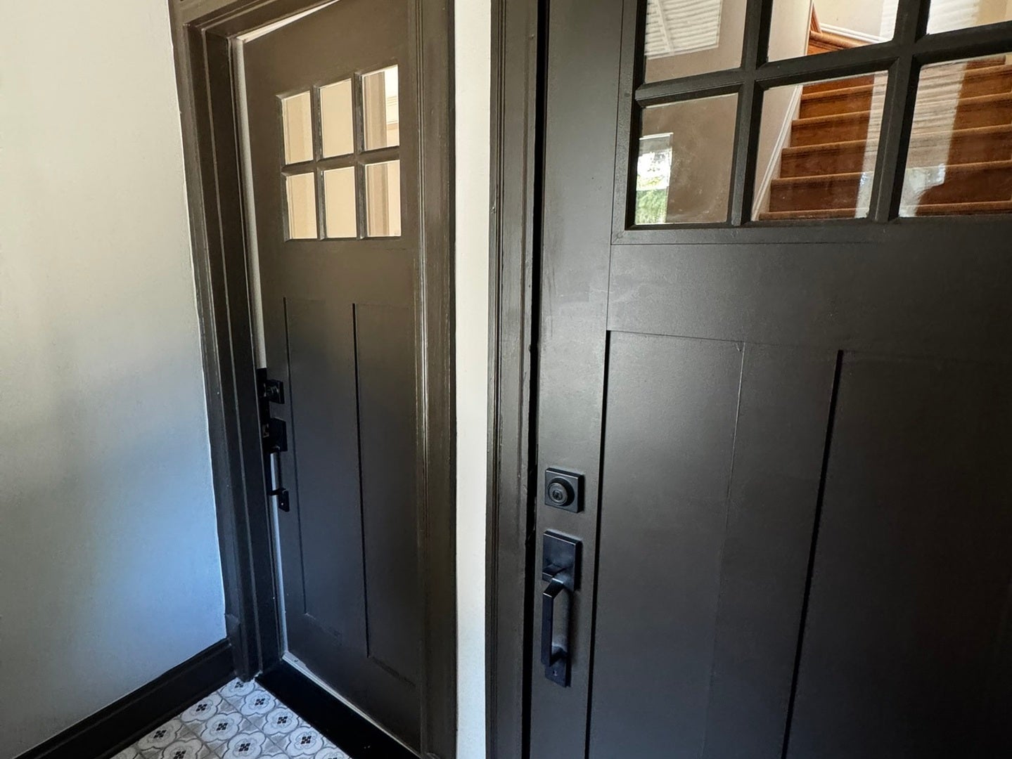 2424 N Mozart Street 1