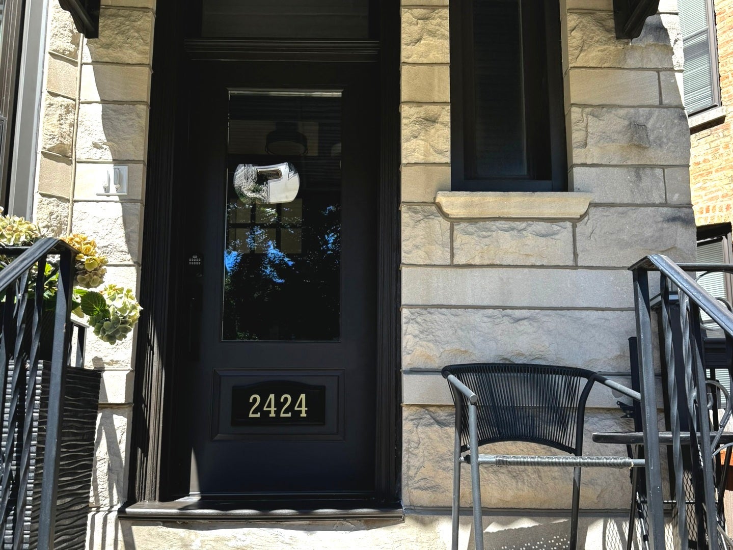 2424 N Mozart Street 1
