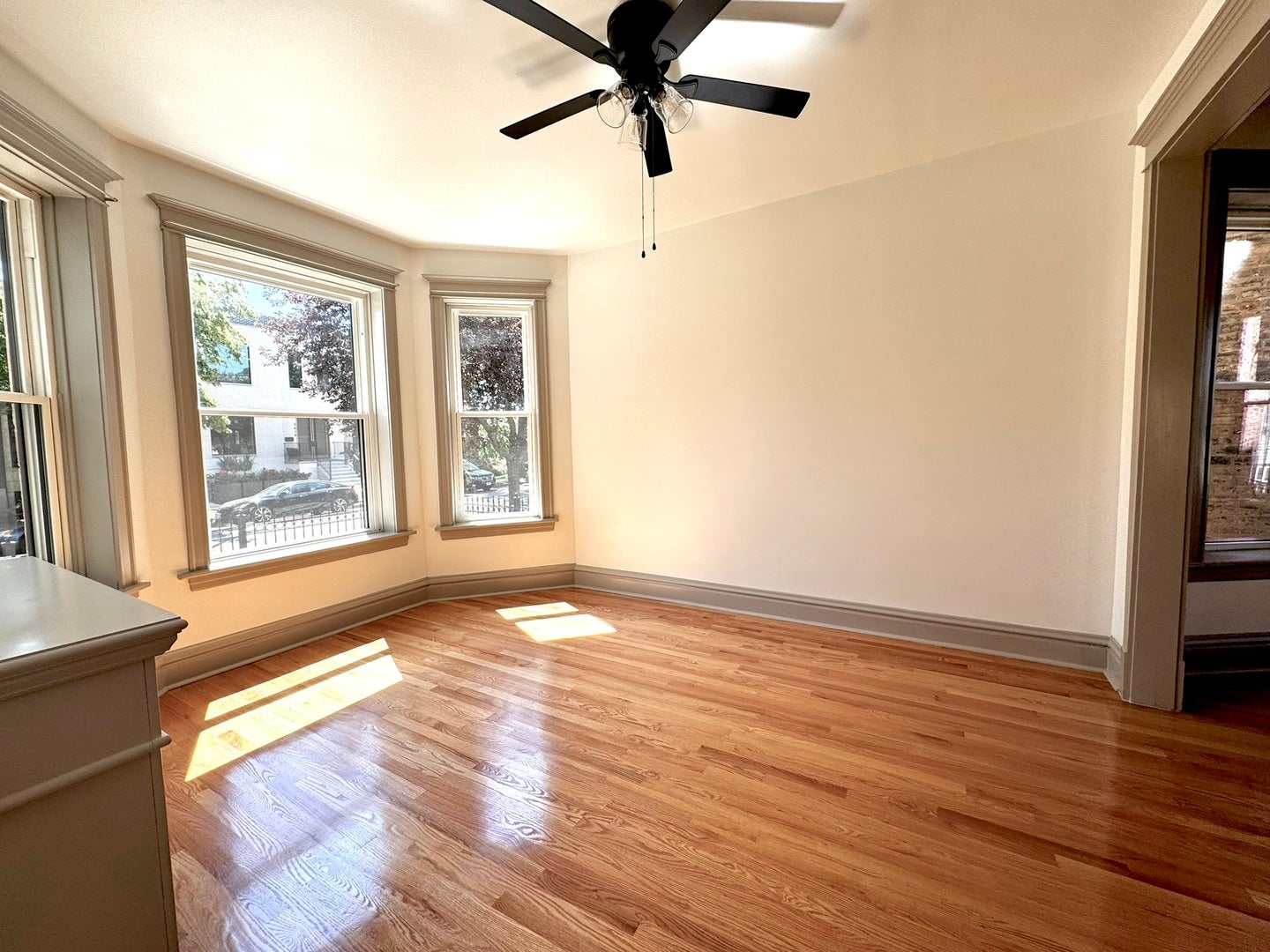 2424 N Mozart Street 1