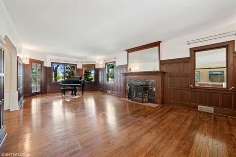 Tiny photo for 691 Lake Avenue, Crystal Lake, IL 60014 (MLS # 12410735)