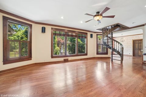 Tiny photo for 691 Lake Avenue, Crystal Lake, IL 60014 (MLS # 12410735)