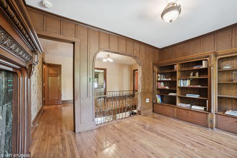 Tiny photo for 691 Lake Avenue, Crystal Lake, IL 60014 (MLS # 12410735)