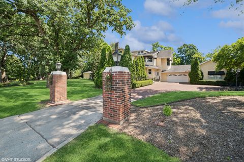 Tiny photo for 691 Lake Avenue, Crystal Lake, IL 60014 (MLS # 12410735)