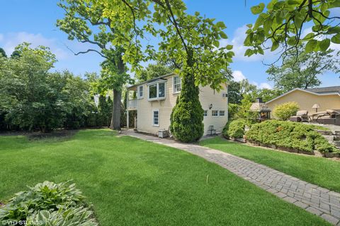 Tiny photo for 691 Lake Avenue, Crystal Lake, IL 60014 (MLS # 12410735)