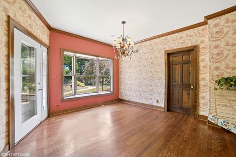 Tiny photo for 691 Lake Avenue, Crystal Lake, IL 60014 (MLS # 12410735)