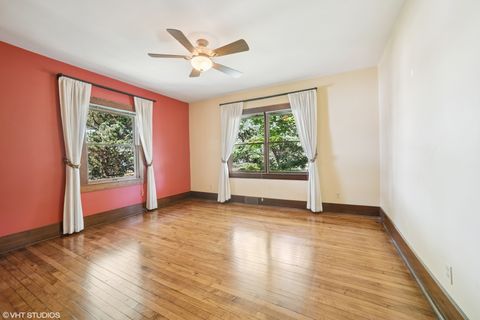 Tiny photo for 691 Lake Avenue, Crystal Lake, IL 60014 (MLS # 12410735)