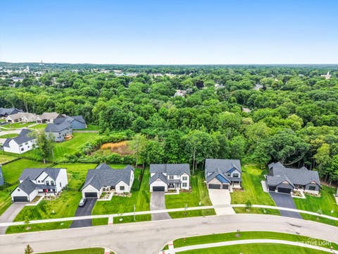 Tiny photo for 505 Timber Oak Lane, Yorkville, IL 60560 (MLS # 12706249)