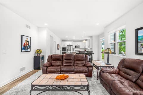 Tiny photo for 505 Timber Oak Lane, Yorkville, IL 60560 (MLS # 12706249)