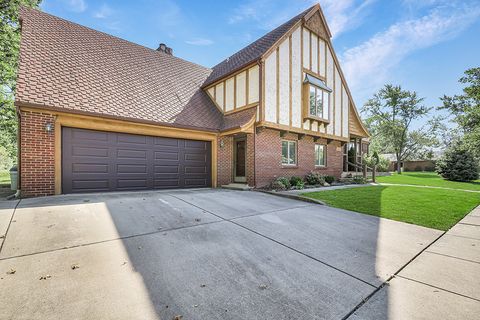 Tiny photo for 1004 Valley Lane, Lockport, IL 60441 (MLS # 12448178)