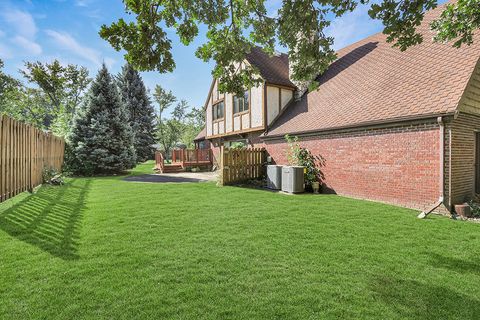 Tiny photo for 1004 Valley Lane, Lockport, IL 60441 (MLS # 12448178)