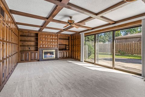 Tiny photo for 1004 Valley Lane, Lockport, IL 60441 (MLS # 12448178)