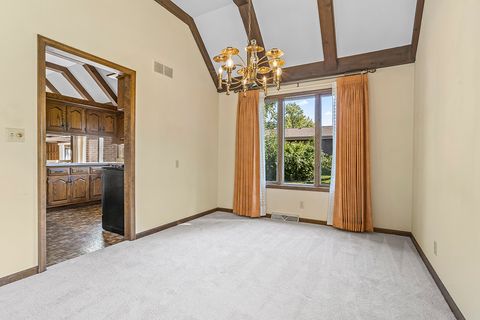 Tiny photo for 1004 Valley Lane, Lockport, IL 60441 (MLS # 12448178)