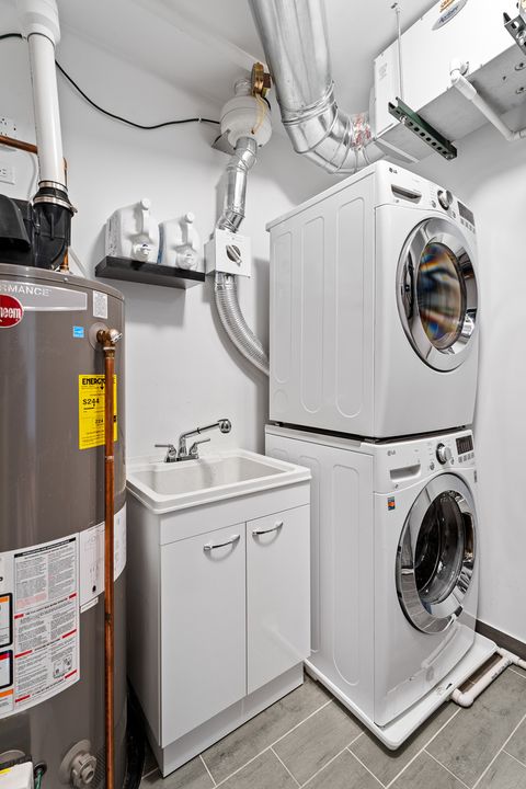 Tiny photo for 1801 W Chicago Avenue #4E, Chicago, IL 60622 (MLS # 12477661)