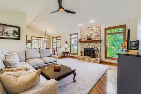 Tiny photo for 808 James Drive, Hampshire, IL 60140 (MLS # 12460808)