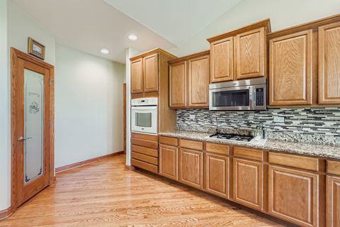Tiny photo for 808 James Drive, Hampshire, IL 60140 (MLS # 12460808)