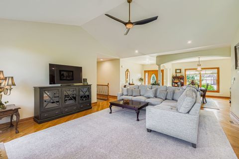 Tiny photo for 808 James Drive, Hampshire, IL 60140 (MLS # 12460808)
