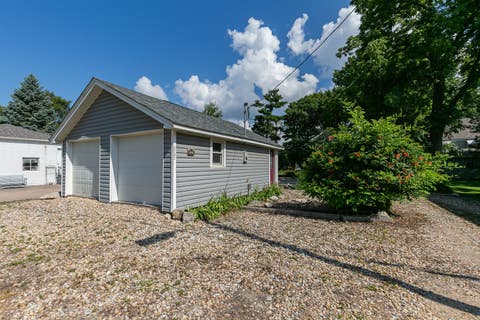 Tiny photo for 1703 S Shore Drive, Moline, IL 61265 (MLS # 12730078)