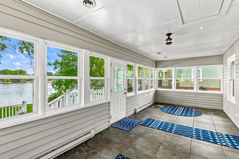 Tiny photo for 1703 S Shore Drive, Moline, IL 61265 (MLS # 12730078)