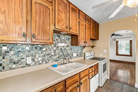 Tiny photo for 1703 S Shore Drive, Moline, IL 61265 (MLS # 12730078)