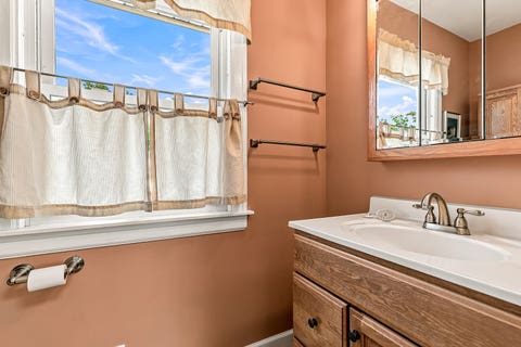Tiny photo for 1703 S Shore Drive, Moline, IL 61265 (MLS # 12730078)