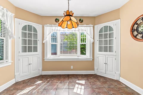 Tiny photo for 1703 S Shore Drive, Moline, IL 61265 (MLS # 12730078)