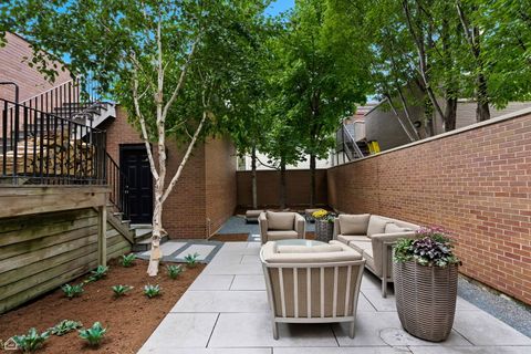 Tiny photo for 1838 N WOLCOTT Avenue, Chicago, IL 60622 (MLS # 12449055)
