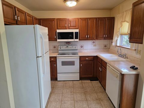 Tiny photo for 740 Village Circle, Marengo, IL 60152 (MLS # 12604712)