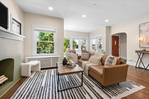 Tiny photo for 5107 N Lowell Avenue, Chicago, IL 60630 (MLS # 12737318)