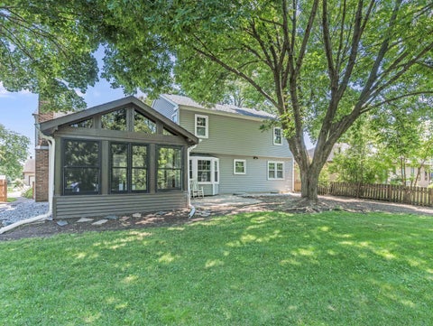 Tiny photo for 1621 Kenyon Drive, Naperville, IL 60565 (MLS # 12670449)