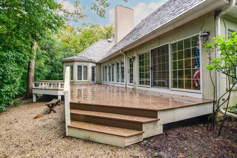 Tiny photo for 1 Briarwood Lane, Lincolnshire, IL 60069 (MLS # 12748010)