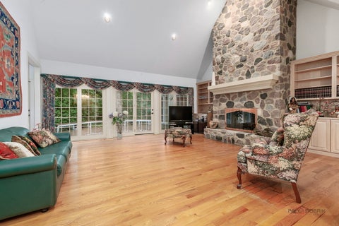 Tiny photo for 1 Briarwood Lane, Lincolnshire, IL 60069 (MLS # 12748010)