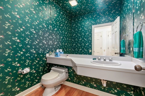 Tiny photo for 1 Briarwood Lane, Lincolnshire, IL 60069 (MLS # 12748010)