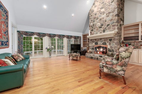 Tiny photo for 1 Briarwood Lane, Lincolnshire, IL 60069 (MLS # 12748010)