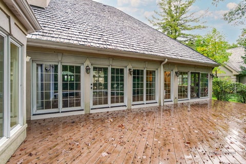 Tiny photo for 1 Briarwood Lane, Lincolnshire, IL 60069 (MLS # 12748010)