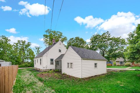 Tiny photo for 402 Miami Street, Joliet, IL 60432 (MLS # 12447059)