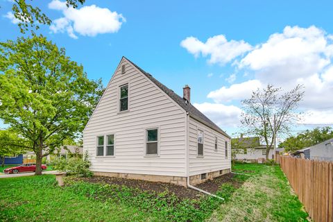 Tiny photo for 402 Miami Street, Joliet, IL 60432 (MLS # 12447059)
