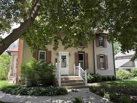 238 N WALNUT Street Stillman Valley IL 61084