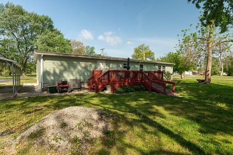 Tiny photo for 104 S Wells Street, Duquoin, IL 62832 (MLS # 12621184)