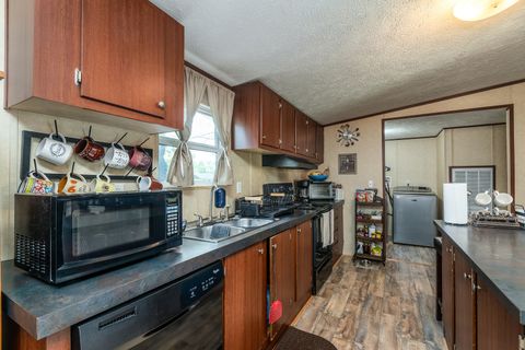 Tiny photo for 104 S Wells Street, Duquoin, IL 62832 (MLS # 12621184)