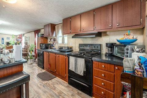 Tiny photo for 104 S Wells Street, Duquoin, IL 62832 (MLS # 12621184)