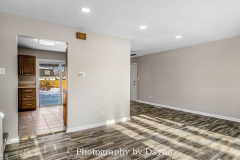 Tiny photo for 42 Emery Drive, Bourbonnais, IL 60914 (MLS # 12534075)