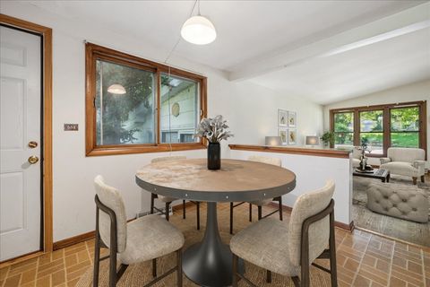 Tiny photo for 1004 S Grove Avenue, Barrington, IL 60010 (MLS # 12484380)