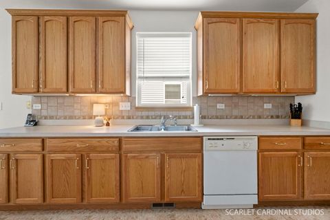 Tiny photo for 739 Bohannon Circle, Oswego, IL 60543 (MLS # 12613080)