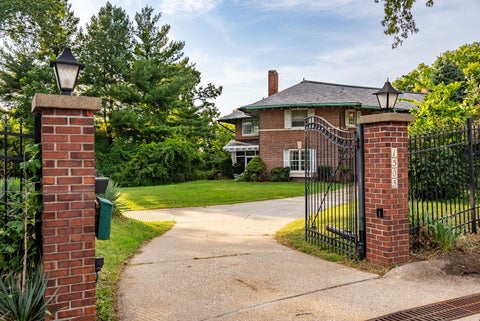 Photo of 1505 19th Avenue, Rock Island, IL 61201 (MLS # 12764573)